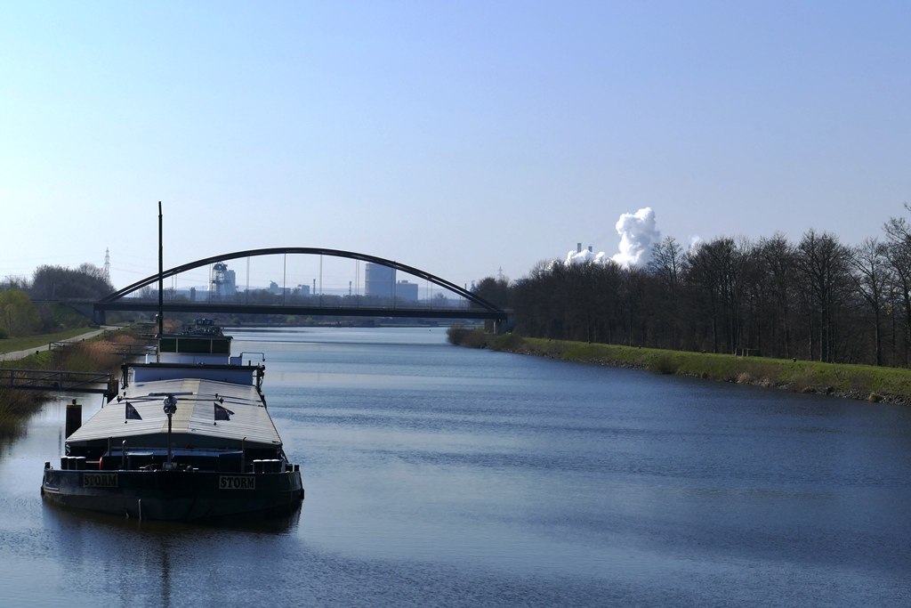 Udsigt over Salzgitter-kanalen til stålværksområdet, © Tourist-Information Salzgitter