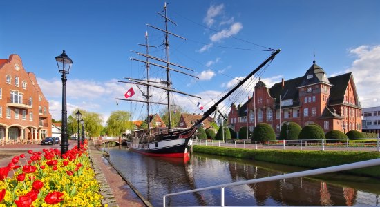 Kanal Papenburg, © Fotolia / LianeM - stock.adobe.com