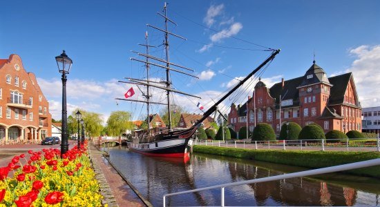 Kanal Papenburg, © Fotolia / LianeM - stock.adobe.com