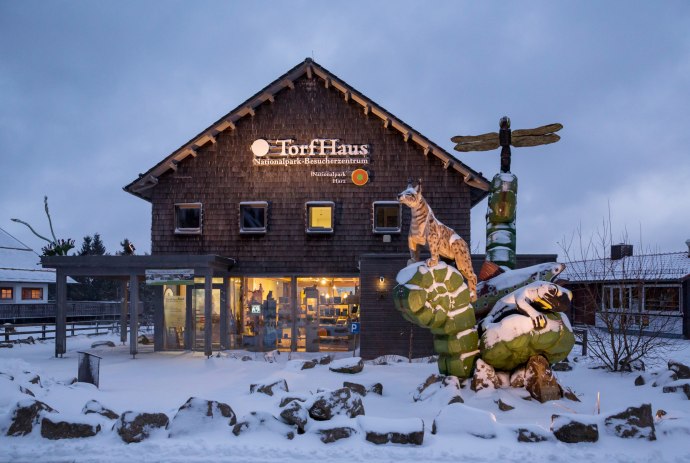 Udsigt over indgangen til besøgscentret Torhaus Harz Nationalpark, © TourismusMarketing Niedersachsen GmbH/Andreas Burmann