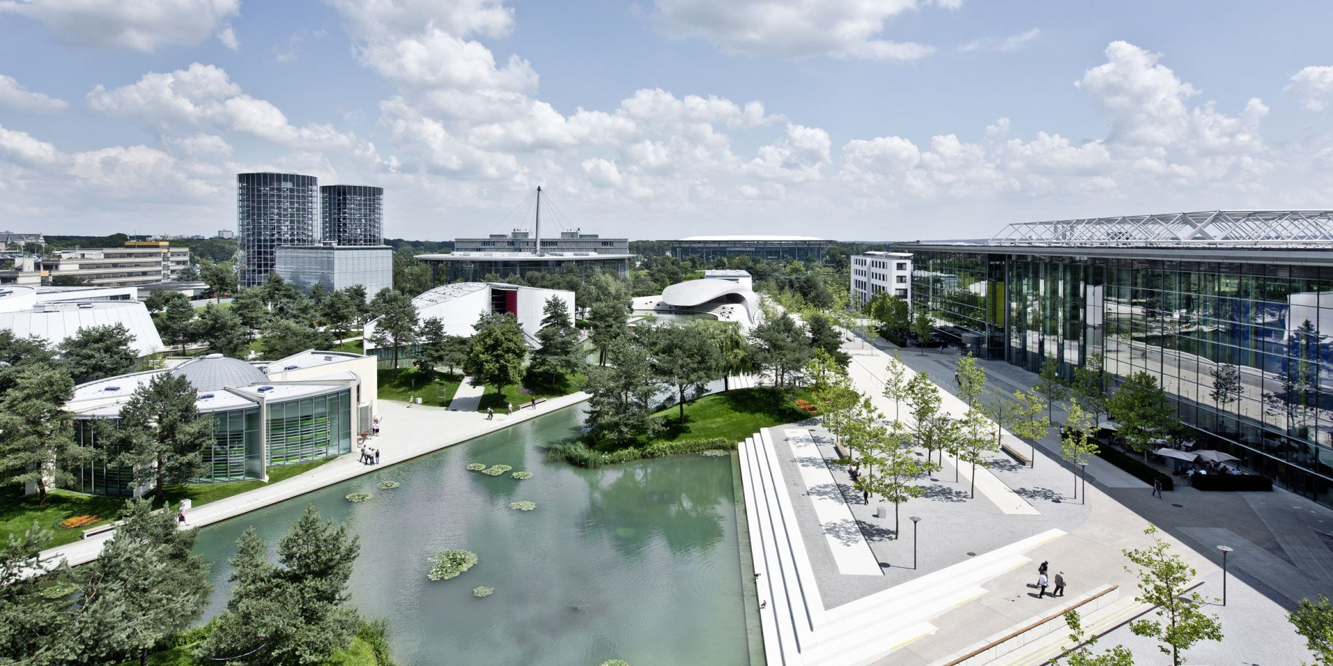 Oversigt over Autostadt i Wolfsburg, © Autostadt / Nils Hendrik Müller